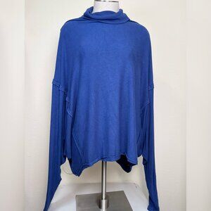 WE THE FREE Oversized Blue Long Sleeve Cowl Neck Dolman Sleeve Knit Top Large